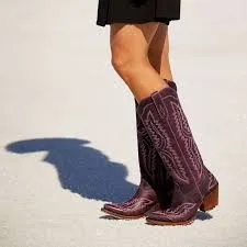 ARIAT WOMENS CASANOVA DEEP AMETHYST BOOTS