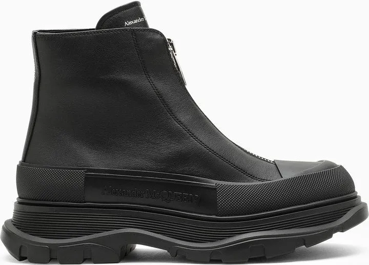 BLACK ZIP TREAD SLICK BOOT