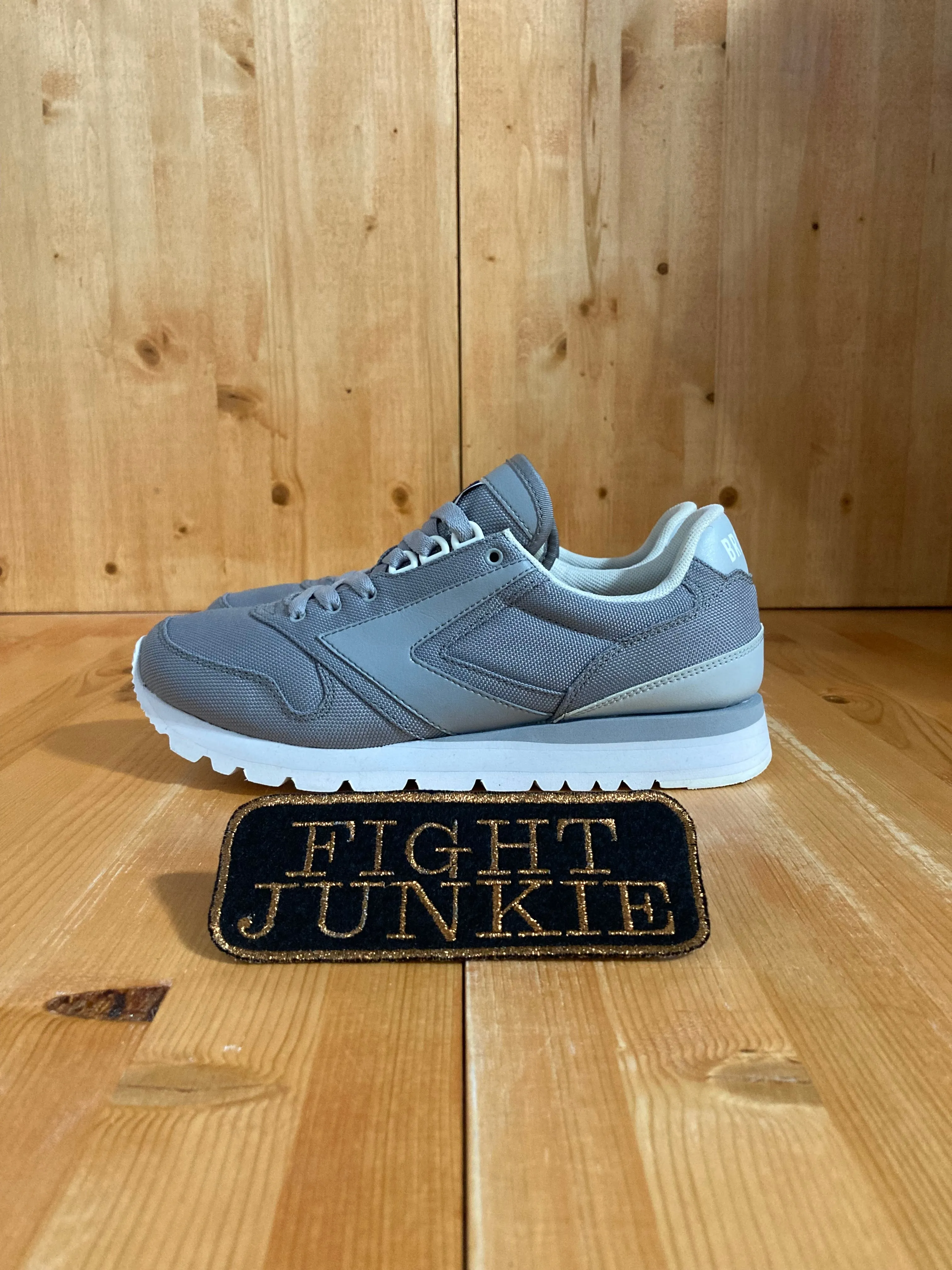 BROOKS RETRO CHARIOT CLASSICS Women Size 8.5 Athletic Shoes Sneakers Gray 1201711B979