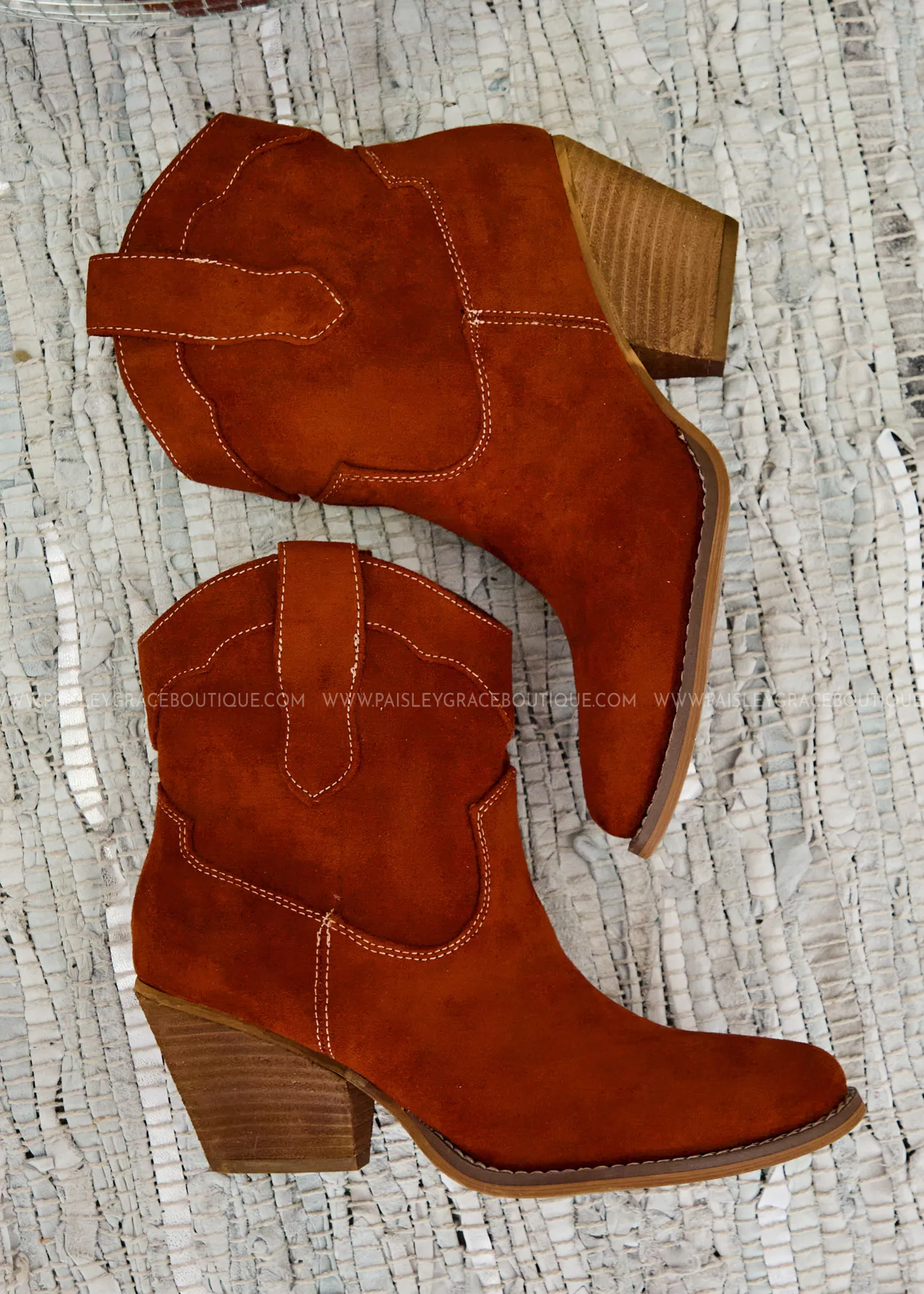 Deirdra Boots by Very G - Rust Suede