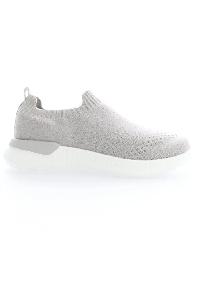 Propet B10 Slip On